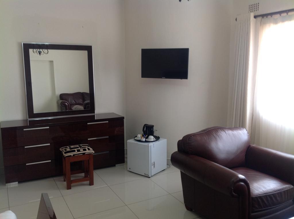 Cypress Executive Lodge Livingstone Kültér fotó
